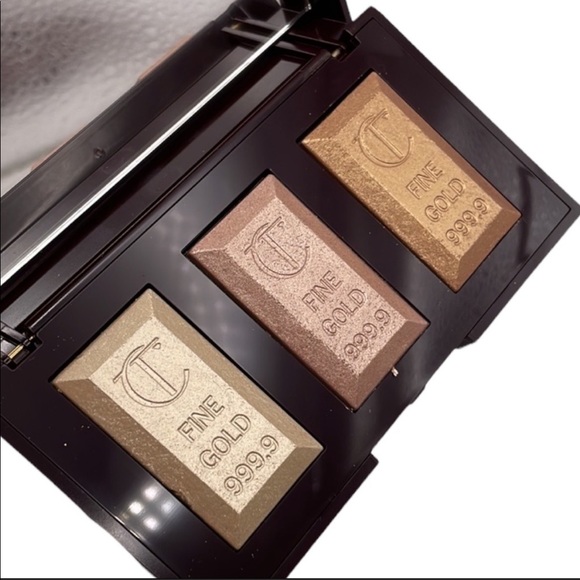 *SALE* NWT CHARLOTTE TILBURY BAR OF GOLD HIGHLIGHTER PALETTE - Picture 2 of 7